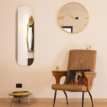 La Scelta Giusta, In Centro Con Garage Privato E Ascensore