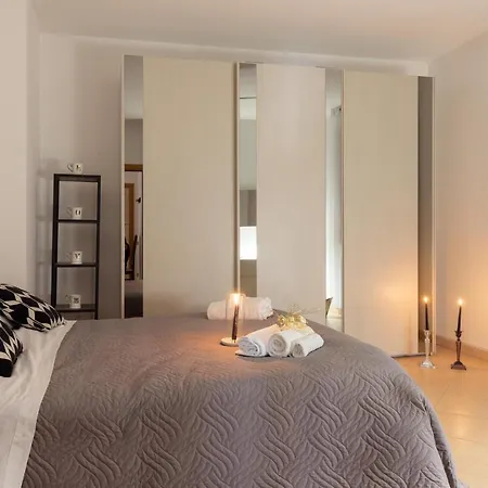 La Scelta Giusta, In Centro Con Garage Privato E Ascensore * Matera