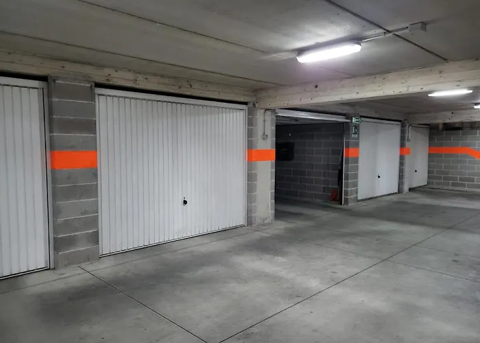 La Scelta Giusta, In Centro Con Garage Privato E Ascensore *